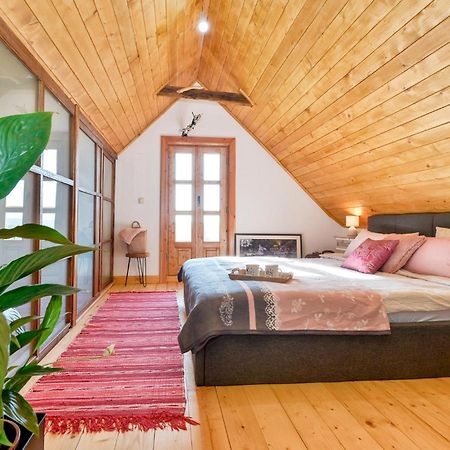 2 Bedroom Beautiful Home In Starcevljani エクステリア 写真